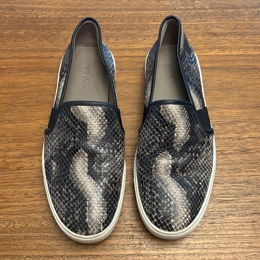 Vince slip on sneakers